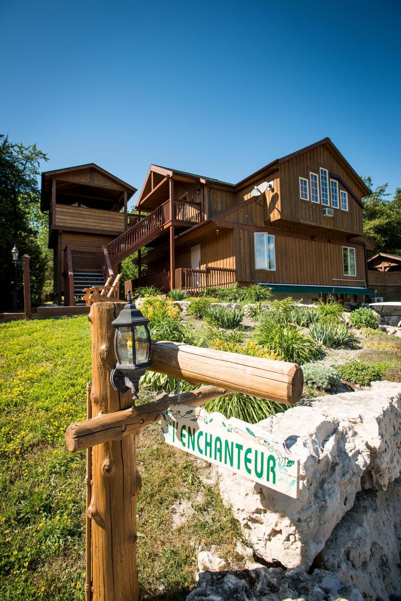 Villa La Bannik Ville-Marie Exterior foto