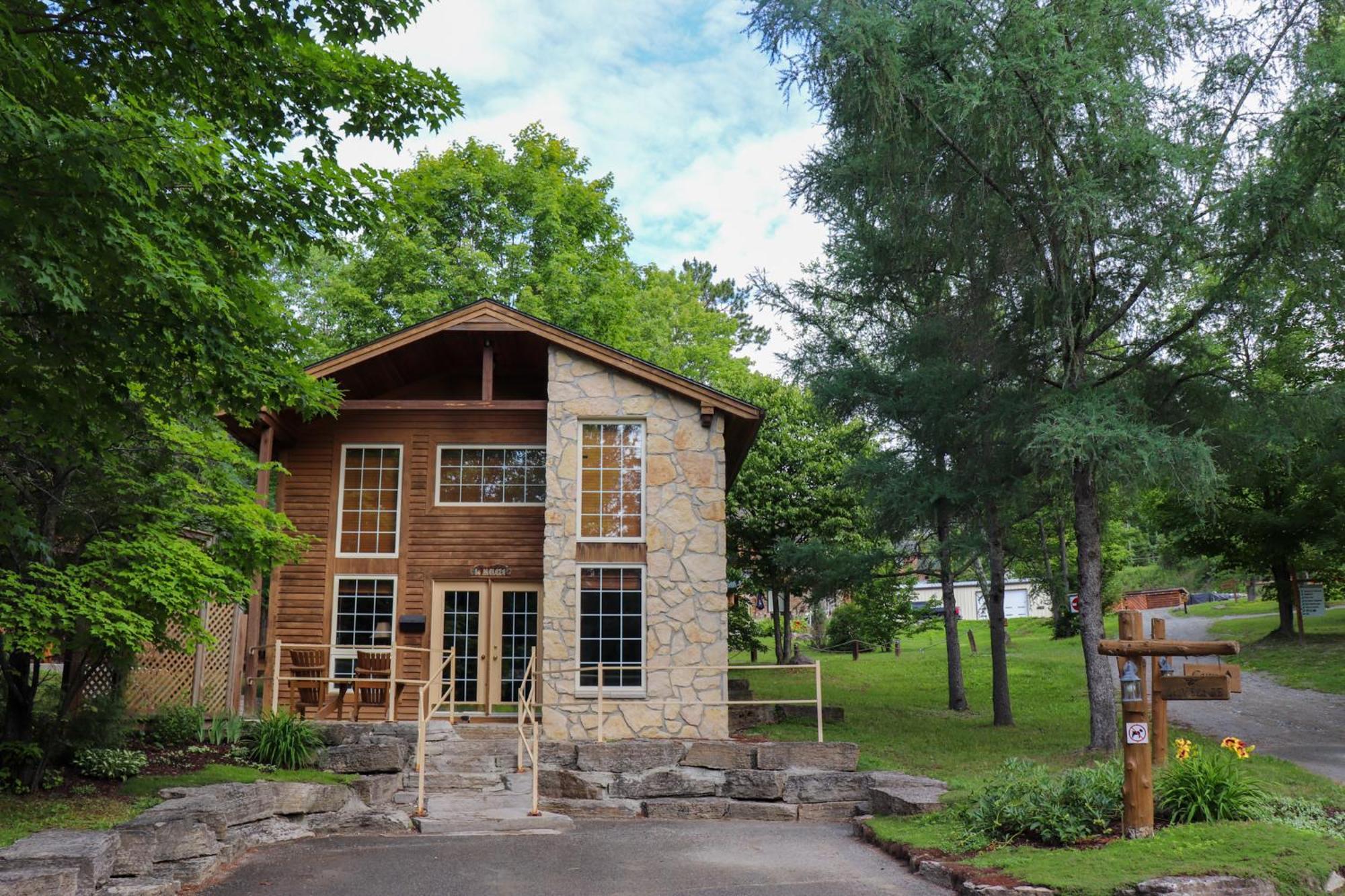 Villa La Bannik Ville-Marie Exterior foto